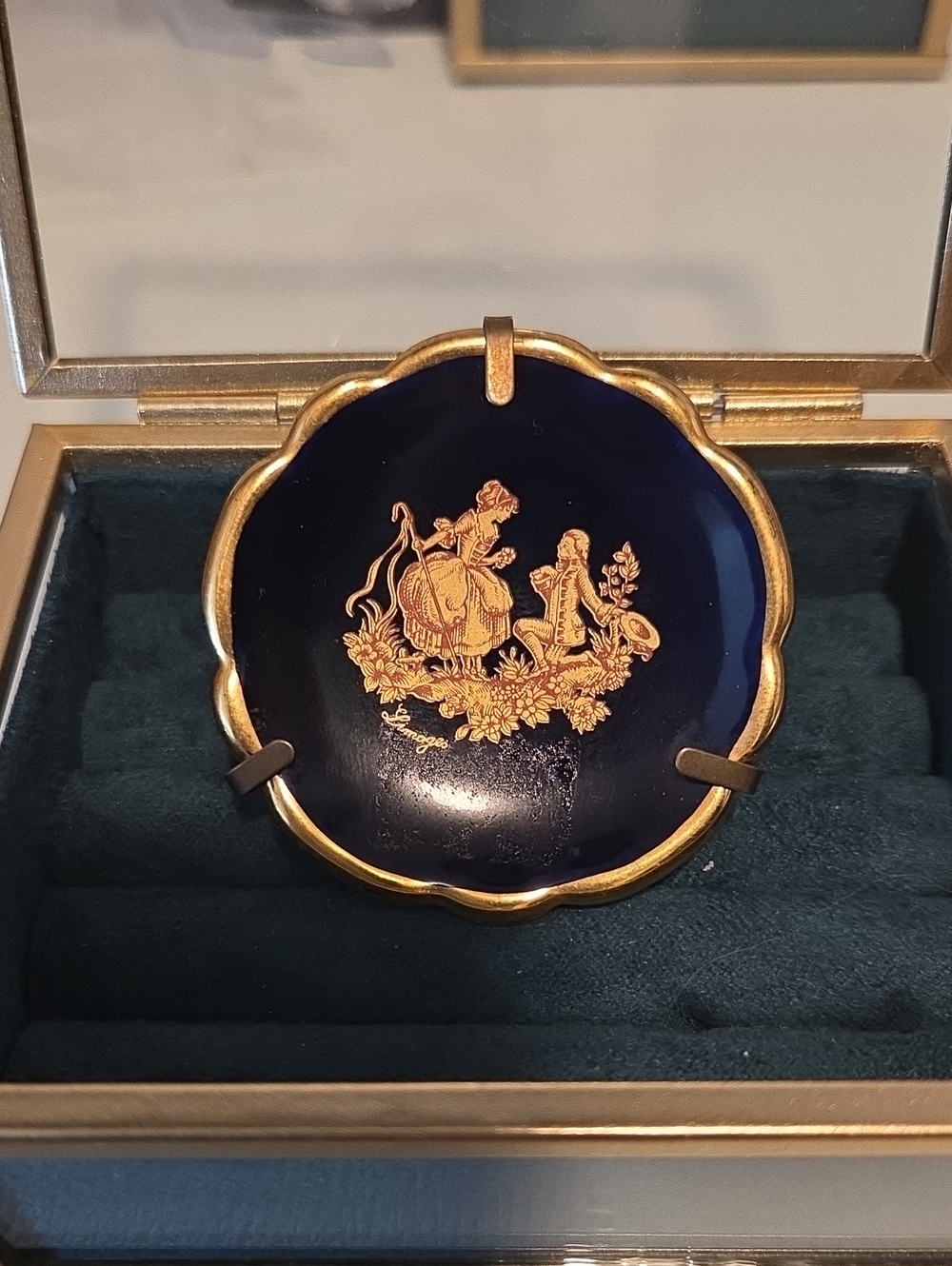 Gold-edge Limoges Porcelain Decorative Plate With Brass Stand